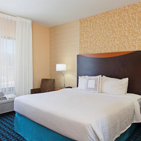 Fairfield Inn And Suites By Marriott El Paso Exterior photo